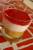 Verrine tricolore : compote de pomme, fromage blanc vanillé et coulis